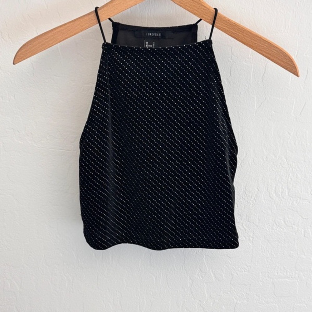 Forever 21 Black Crop Tank Top Fitted